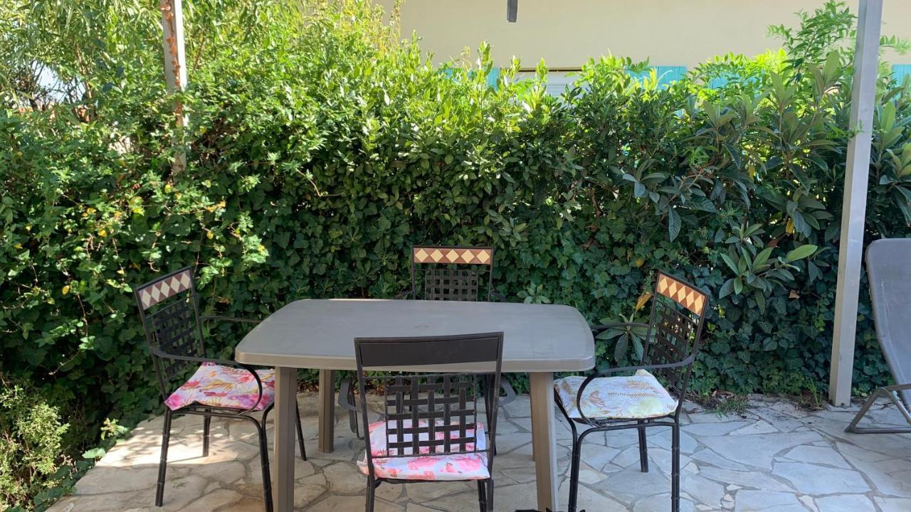 Maison Avec Place De Parking Centre Ville Σετ Εξωτερικό φωτογραφία